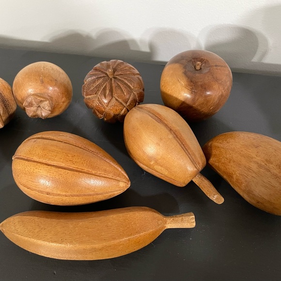 Vintage MCM Monkey Pod Wood Leaf Bowl and wooden fruit.Excellent retro - Picture 6 of 16